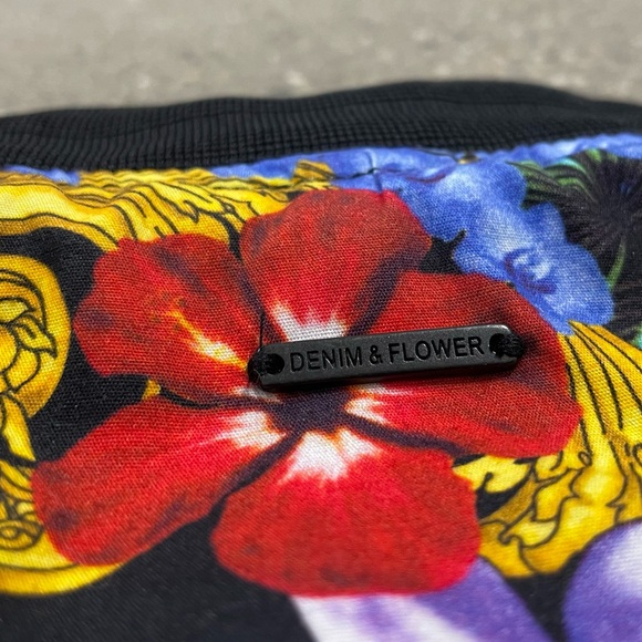 NWT Denim & Flower Ricky Singh Full Zip Floral Bomber Jacket Gold/Black Versace - Picture 11 of 14